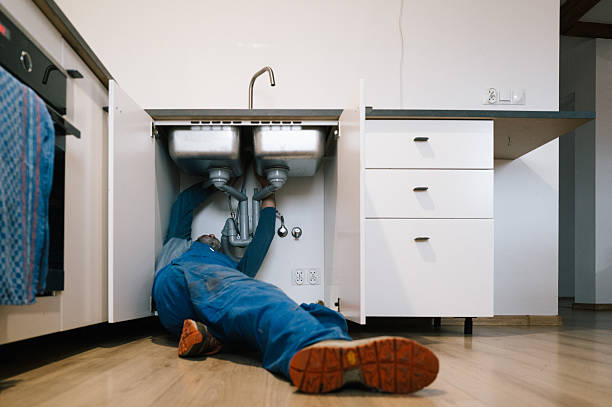 Professional Drain Cleaning technician working in Freeport, PA